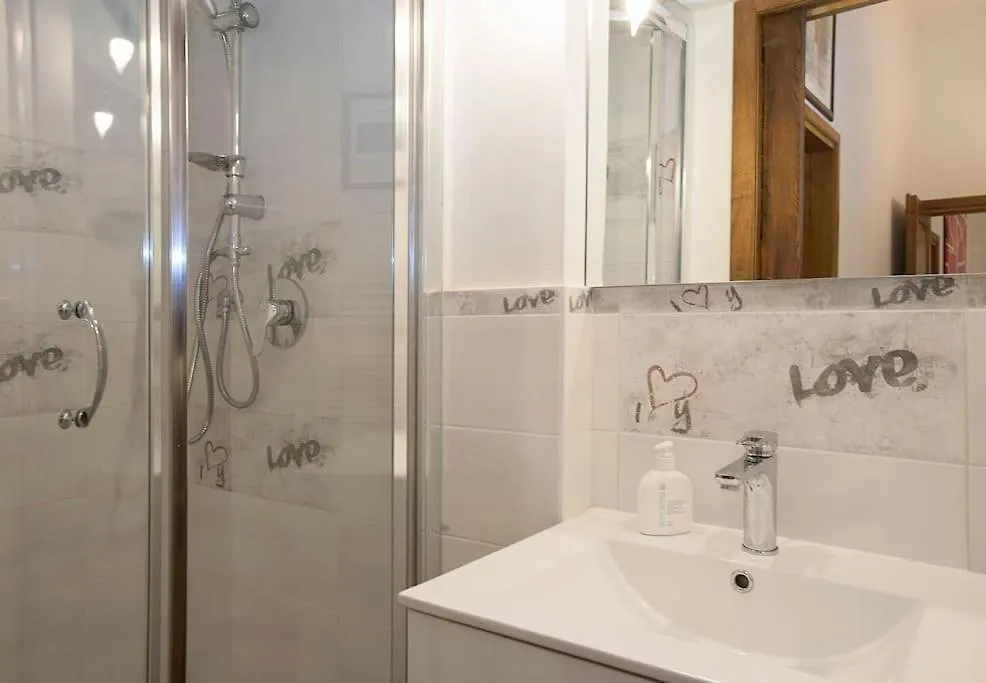 Keys Of Italy - Faenza 5 - 3 Bedrooms Apartment In Florence'S Center Italy